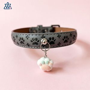 ปลอกคอสัตว์เลี้ยงลายอุ้งเท้าสีชมพูปรับได้สำหรับสุนัขตัวเล็กแมวลายการ์ตูนทุกฤดูกาล - Product Image 3