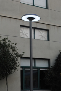 Lampe <span class=keywords><strong>de</strong></span> jardin LED incurvée <span class=keywords><strong>de</strong></span> type champignon rond - Product Image 4