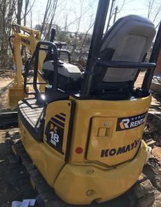 Excavatrices Komatsu PC18, mini-excavatrice de 1,8 t, d'occasion, certifiées EPA CE, moteur Cummins, pompe hydraulique Kawasaki - Product Image 5