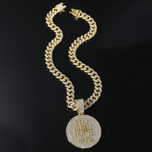 Nouveau Collier Pendentif Lettre Circulaire Style Hip-Hop Unique Plaqué Or et Argent pour Homme, Bijoux de Mode, Vente en Gros, Meilleures Ventes - Product Image 2