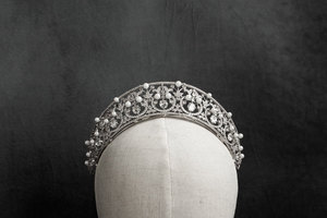 Diadème de mariée en cuivre de haute qualité avec perles et zircons cubiques, élégant style russe, bandeau de mariage pour mariées, concours de beauté, bal de promo, anniversaire - Product Image 3