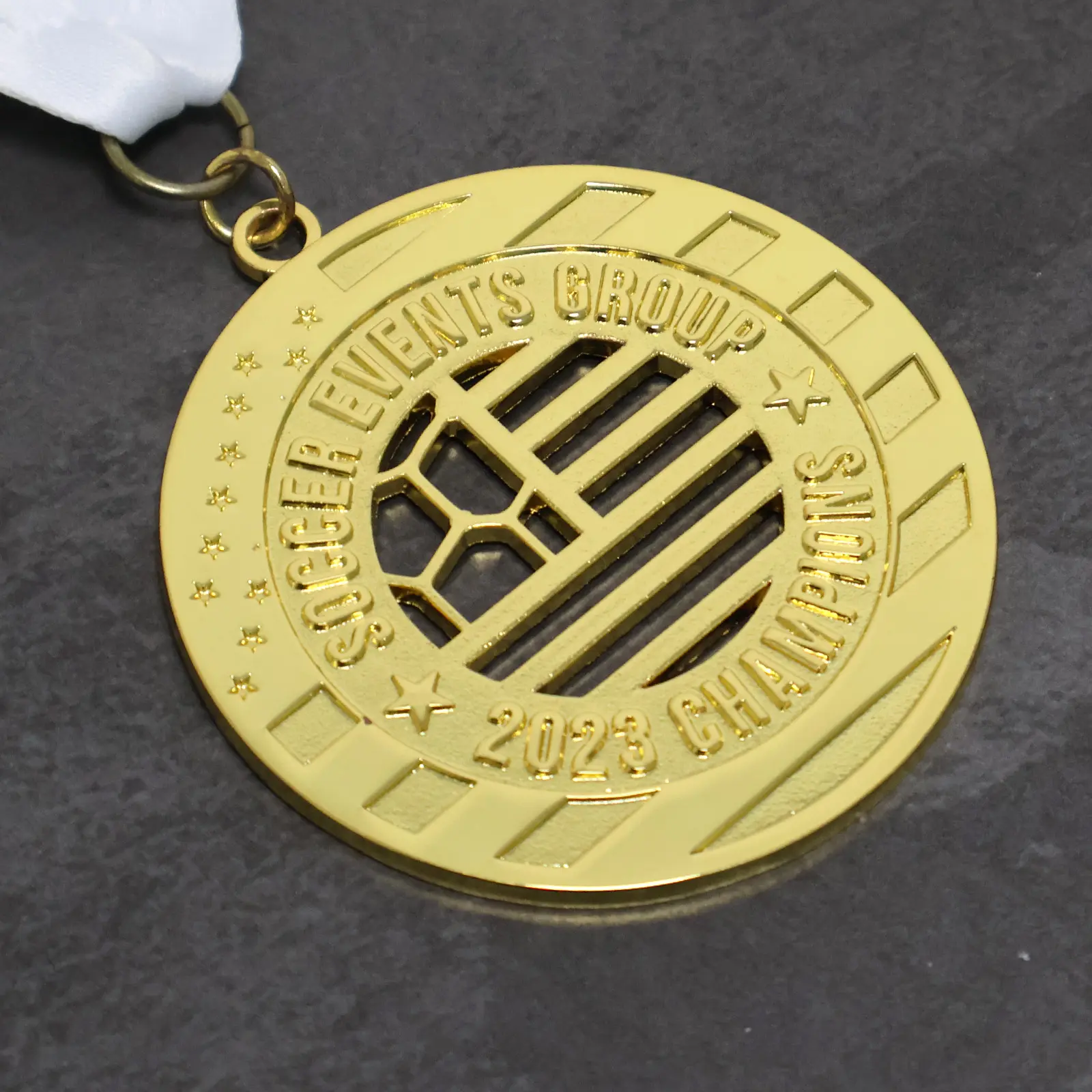 Medalha universal padrão medalhas banhadas a ouro em estoque medalha esportiva com preço de fábrica