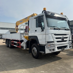 รถบรรทุก HOWO 6x4 รุ่นใหม่ พร้อมเครนไฮดรอลิก 12 ตัน |   อเนกประสงค์สำหรับโลจิสติกส์และการก่อสร้าง - Product Image 3