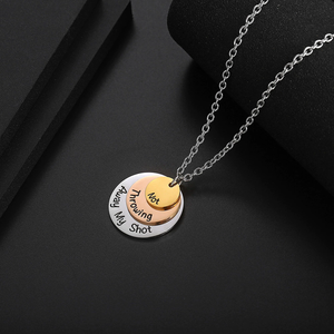 Collier personnalisable en acier inoxydable plaqué or 18 carats avec <span class=keywords><strong>pendentif</strong></span> disque empilé et gravure personnalisée - Product Image 3