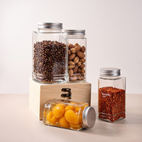 Pot à épices carré en verre transparent de 10 oz avec couvercle métallique, idéal pour les noix, les légumineuses, les herbes et les assaisonnements – Fournisseur d'usine