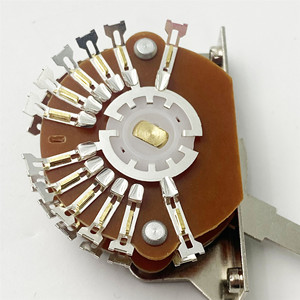 Selector de Pastillas para Guitarra Eléctrica ST de Doble Capa <span class=keywords><strong>y</strong></span> 5 Vías de Alta Calidad con Perilla Negra, Blanca <span class=keywords><strong>y</strong></span> Amarilla - Product Image 4