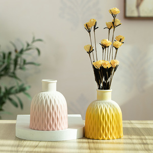 Nordic Style Creative Minimalist Ceramic Vase for Living Room Entryway <b>Desktop</b> Decor Wholesale Use - Product Image 2