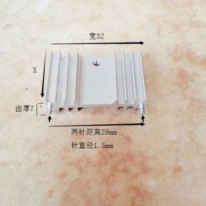 Disipador de Calor de Aluminio T0220 de 32x7x20mm con Doble Pin para Transistor, Mosfet, SCR, Diodo Zener - Product Image 1