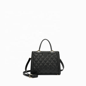 Nouveau Sac Fourre-tout <span class=keywords><strong>Grande</strong></span> Capacité en Cuir PU pour Femmes, Tendance et Luxueux, avec Logo Personnalisé – Collection 2026 – Vente en Gros - Product Image 4