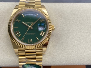 Reloj Mecánico de Lujo, Super Calidad, Resistente al Agua, Fábrica ARF, 40mm, Acero 904L, Movimiento 3235, Dorado, Verde Buceo, Modelo President - Product Image 1