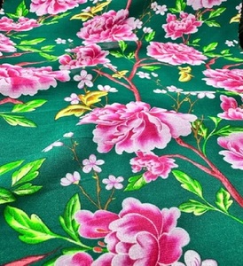 Tissu pour vêtements de plage et robes longues, tissu viscose georgette pour robes d'été pour femmes, tissu pour vêtements, couture et confection - Product Image 1