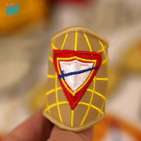 Écharpe de scout personnalisée de qualité supérieure avec glissière et patch brodé personnalisé, accessoire de scout unisexe