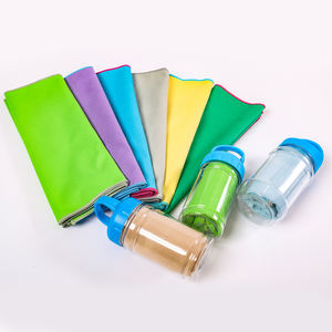 Toalla de playa de poliéster de botella de plástico reciclado de microfibra ecológica al por mayor - Product Image 1