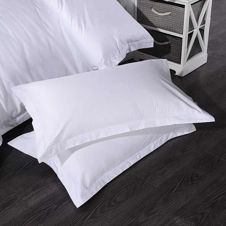 Soft 100% Cotton King Size Bed Sheet Dubai Hotel Bed Linen Bedding Set Hotel White Plain Sateen Quilt Cover Pillowcase