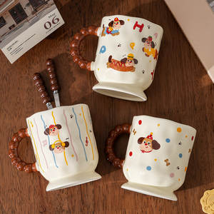 Taza de cerámica Cerouky Dachshund con tapa y cuchara de 350 ml para café, té, desayuno, regalo - Product Image 3