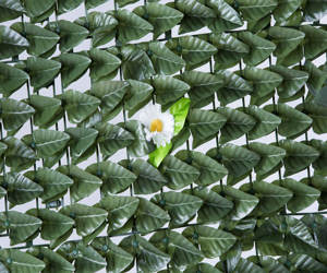 Bouton-pression de feuille de pêche artificielle et clôture de fleurs chaudes tricolores pour la construction de jardin - Product Image 2