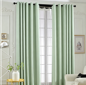 Rideaux occultants gris sur mesure en tissu uni, à plis froncés, pour chambre d'hôtel - Product Image 4