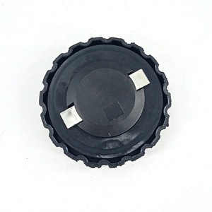 Nouveau 93334741 Couvercle <span class=keywords><strong>de</strong></span> soupape <span class=keywords><strong>de</strong></span> moteur en plastique Couvercle <span class=keywords><strong>de</strong></span> <span class=keywords><strong>culasse</strong></span> avec <span class=keywords><strong>joint</strong></span> et bouchon pour Chevrolet <span class=keywords><strong>Corsa</strong></span> 1.6 - Product Image 5