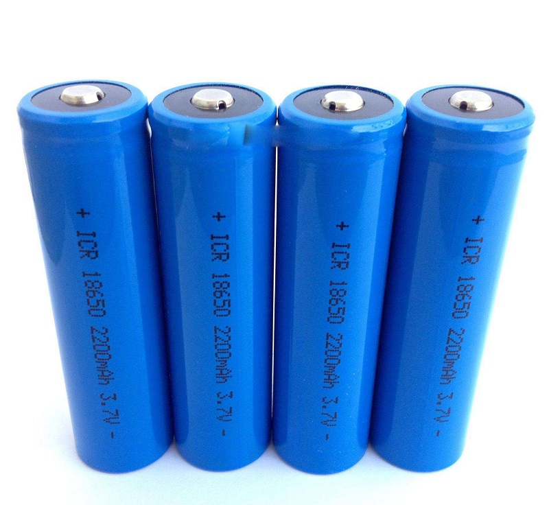 3.7v li ion 18650 סוללת ליתיום 2200 נטענת 6000mah