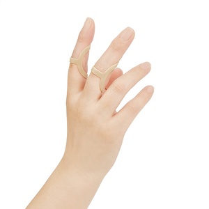 Venta caliente anillo de dedo protección de la articulación Deformación de flexión <span class=keywords><strong>martillo</strong></span> fijador de dedo soporte férula de dedo - Product Image 4