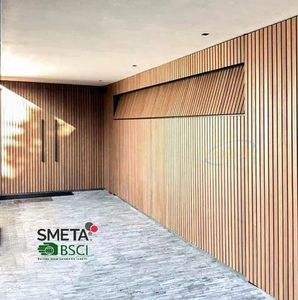 Puerta <span class=keywords><strong>de</strong></span> Garaje <span class=keywords><strong>de</strong></span> <span class=keywords><strong>Madera</strong></span> Sólida Estilo Rústico LongTai con Decoración <span class=keywords><strong>de</strong></span> <span class=keywords><strong>Hierro</strong></span> Forjado - Product Image 6