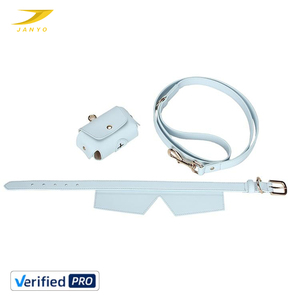 Conjunto <span class=keywords><strong>de</strong></span> Correa y Collar para Perro <span class=keywords><strong>de</strong></span> Cuero Vegano <span class=keywords><strong>de</strong></span> Alta Calidad OEM con Bolsa para Excrementos Extraíble, Diseño Elegante <span class=keywords><strong>de</strong></span> Corbata - Product Image 1