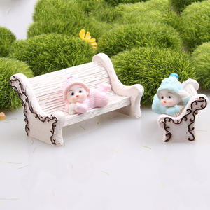 Ornements de micro-paysage Figures en résine de bébés rampants Jeux de bac à sable psychologique et jouets de sable Thème d'art de thérapie - Product Image 4