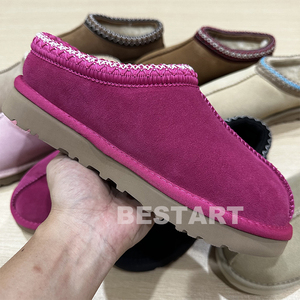 Stivali Brutti Personalizzati all'Ingrosso Originali Invernali in Lana di Montone Slip-On Scarpe da Donna <span class=keywords><strong>Ciabatte</strong></span> Tasman UG per Uomo e Donna - Product Image 4