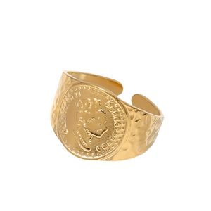 Anillo Hipoalergénico de Acero Inoxidable Estilo Minimalista para Mujer, Anillo Ajustable con Diseño de Reina, Anillo Sencillo al por Mayor - Product Image 1