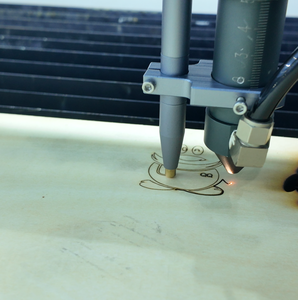 Mini Máquina de Grabado Láser CO2 de 60W, para Múltiples Materiales como Papel, Goma, MDF, Madera, Acrílico, Cristal, Compatible con Formatos LAS, DXF, DST - Product Image 6