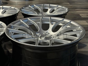 Máquina negra formadora de flujo Mingyue para <span class=keywords><strong>BMW</strong></span> E90 E92 E93 M2 M3 M4 F10 F25 <span class=keywords><strong>18</strong></span> 19 20 pulgadas 5X112 5X120 ruedas de coche de pasajeros escalonadas - Product Image 3