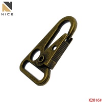 Gesper Carabiner taktis kustom antikarat Olecranon pelatuk logam kait jepret tahan lama gesper gesper paruh elang untuk gantungan kunci tas