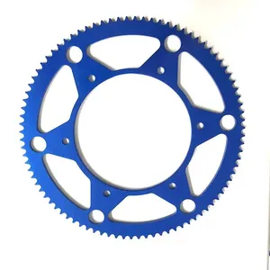 Pignon de chaîne de <span class=keywords><strong>moto</strong></span> en alliage d'aluminium CNC OEM <span class=keywords><strong>Kit</strong></span> de chaîne à rouleaux de <span class=keywords><strong>moto</strong></span> personnalisé et durable avec pignon Pièces de vélo - Product Image 6