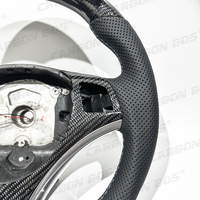 Volant de Voiture Sport en Cuir Personnalisé avec LED et Fibre de Carbone Forgée pour BMW E90 E91 E92 E93 E82 E84 E88 E87 M3