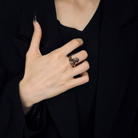 Bague tendance en or noir pour femme, bague en or antique, renard à neuf queues, bague vintage noire tendance pour homme et femme, bague à bouche ouverte