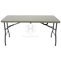 Portable 5ft rectangulaire extérieur en plastique Table à manger facile à transporter pour jardin Patio piscine fête de mariage Camping événements