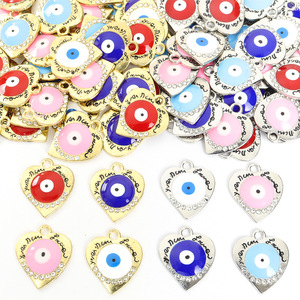 Ciondolo a Cuore con Occhio di Allah in Lega di Zinco, Smaltato e con Strass, Scritta 'Love', per Collana Amuleto Protettivo - Product Image 4