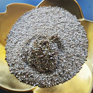 2025 Meistverkauftes Katzenstreu Hochwertige Reine Natürliche Zusatzstofffreie Schnell Klumpende Mineralische Katzenstreu - Product Image 3
