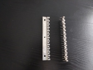 Pièces de machine à étirage métallique de haute qualité, machine de finition, plaque à broches Monforts - Product Image 1