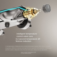 Robinet de douche de salle de bain apparent au design touches de piano carrées, mitigeur eau chaude et froide avec corps en laiton, cascade 3 voies