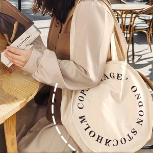 Grand sac fourre-tout en toile de coton, forme ronde, écologique et durable, tissu lourd de 16 oz avec votre logo, toile circulaire personnalisée - Product Image 4