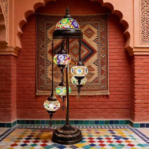 Lampadario Turco in Mosaico Fatto a Mano, Illuminazione per Soggiorno e Camera da Letto, <span class=keywords><strong>Lampade</strong></span> da Terra Artigianali in Mosaico Turco di Istanbul - Product Image 2