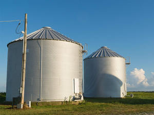 Machine de formage à rouleaux pour panneaux de réservoirs d'eau en acier, silos à eau - Product Image 6