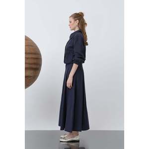 Traje de Falda Azul Marino Elegante para Mujer Puane con Cremallera Oculta, Tela Fluida, Corte Moderno para Negocios y Eventos Especiales - Product Image 4