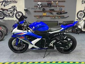Moto sportive <span class=keywords><strong>Suzuki</strong></span> GSX-R600 <span class=keywords><strong>600</strong></span> <span class=keywords><strong>CC</strong></span>, moteur 4 cylindres en ligne, refroidissement liquide, 120 CV, système DMS, cadre à double rayonnage, Guangdong - Product Image 4