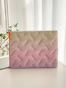 Funda acolchada suave para portátil de 14 pulgadas para mujer, estilo coreano, ligera, portátil, impermeable, bolso bandolera para portátil. - Product Image 4