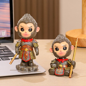 รูปปั้นเรซิ่นซุน วูคงรูปทรงไม่สม่ำเสมอ ของตกแต่งโต๊ะทำงาน ดีไซน์แบบดั้งเดิม น้ำหนักเบา อุปกรณ์สำนักงาน บรรจุภัณฑ์ชิ้นเดียว - Product Image 1