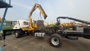 Faw foton 3ton משאית 4ton רכוב מנוף טלסקופי עבור חומר בנייה תחבורה ציוד מיוחד תחבורה - Product Image 3