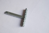 Connecteur de barre d'espacement en acier et aluminium à bord chaud 9A moderne et durable avec installation par vis pour fenêtres et portes en verre isolant