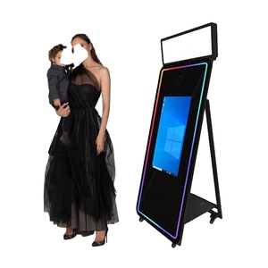 Romans 70inch 40inch Écran tactile Photobooth Mirror <span class=keywords><strong>Selfie</strong></span> Machine de photomaton portable Photobooth Mirror Écran tactile - Product Image 1